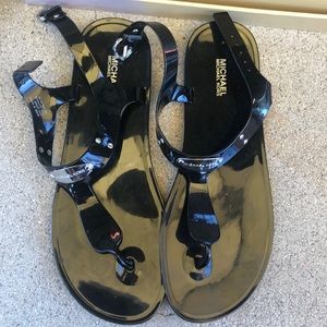 New w/out tags. Black Michael Kors sandals